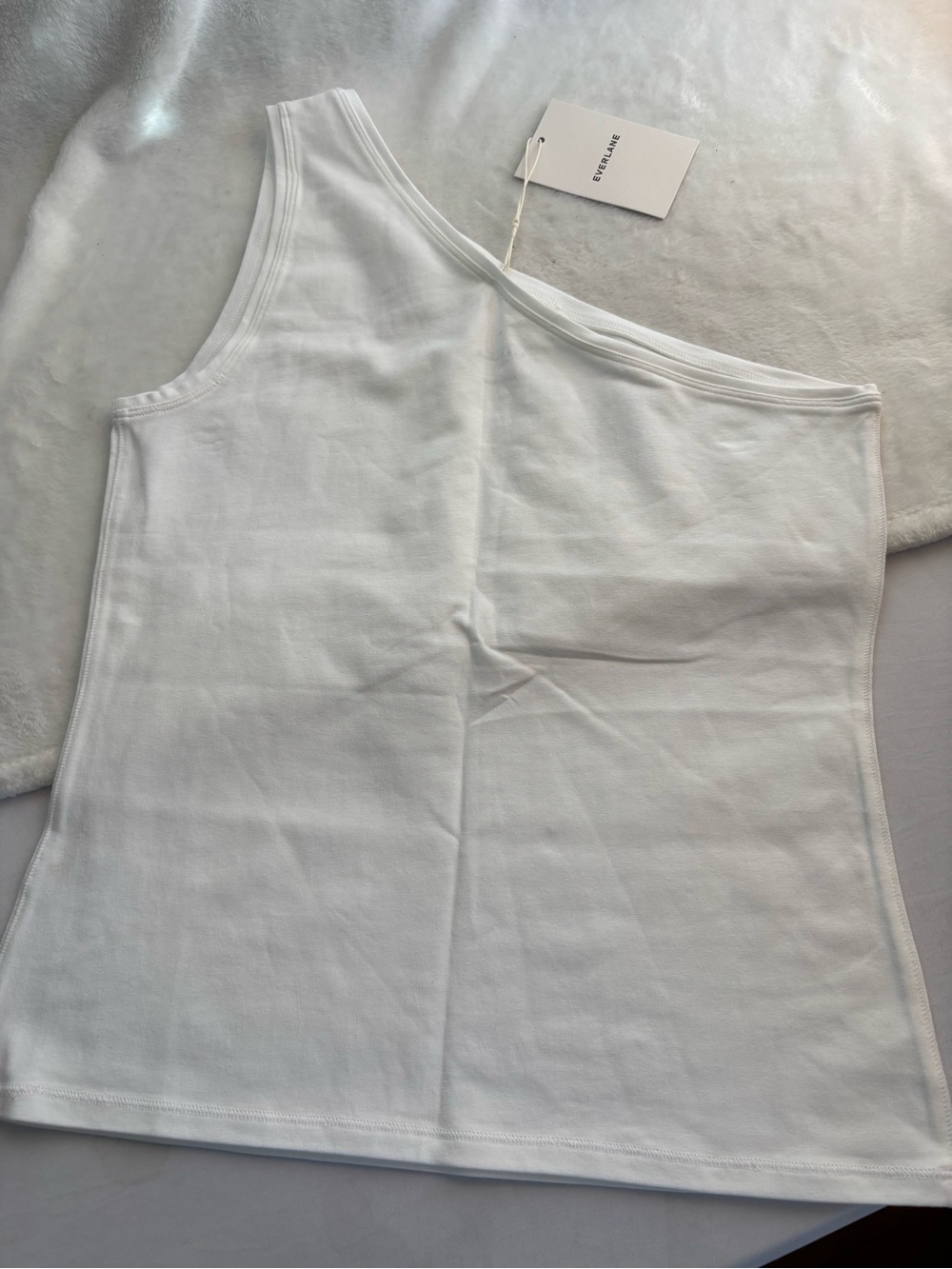 Everlane Women’s The Form One-Shoulder Supima Cotton Tank in White, Size M